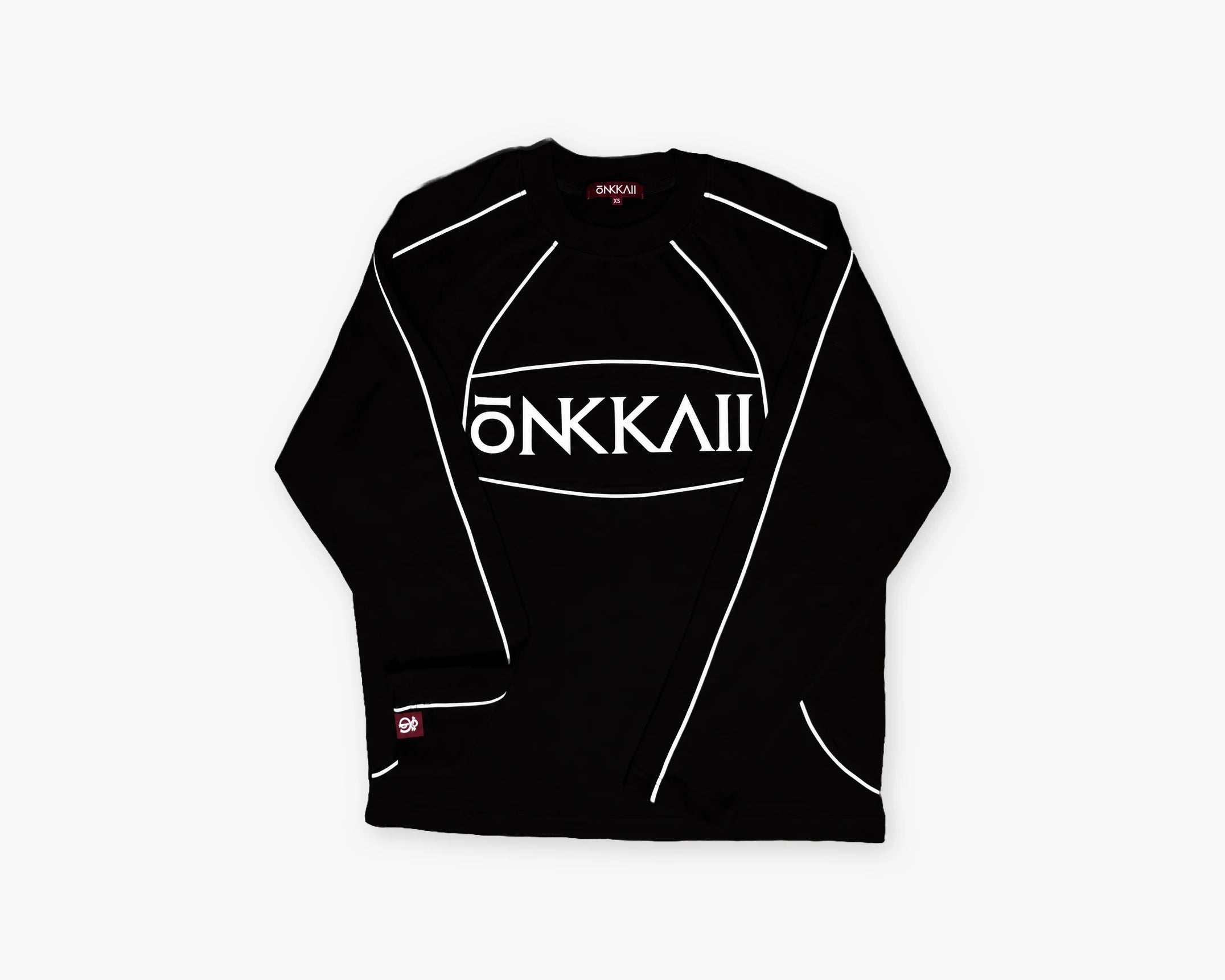 piped long sleeve